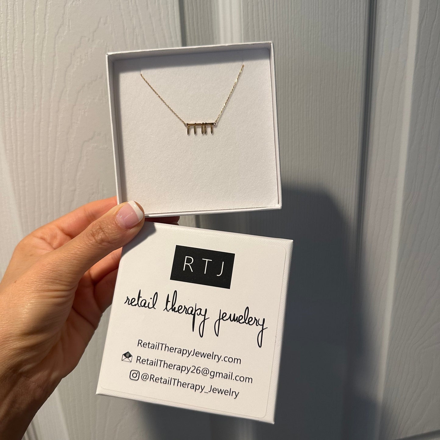 14K Hebrew Single Name Necklace